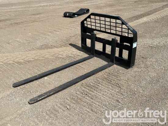 GIYI Forks to suit Skidsteer