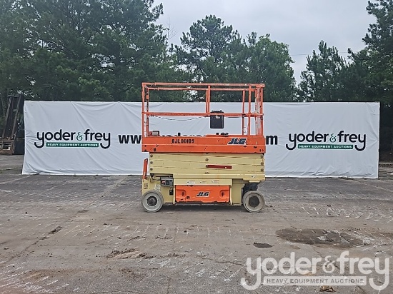 2015 JLG 2632ES