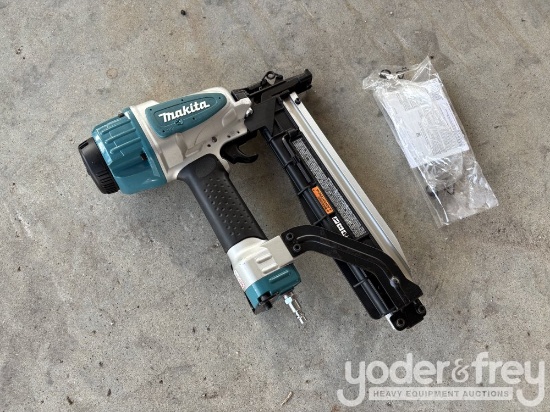 Makita 7/16" Medium Crown Stapler 16 GA-AT1150A (1 Yr Factory Warranty)