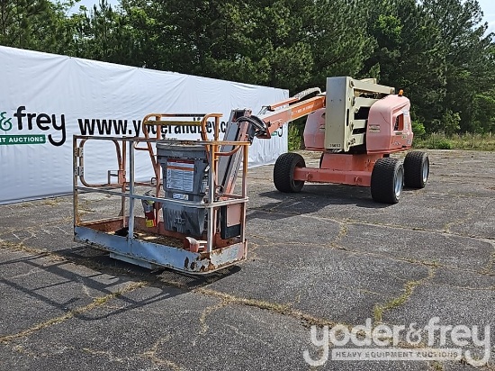 2016 JLG 450AJ