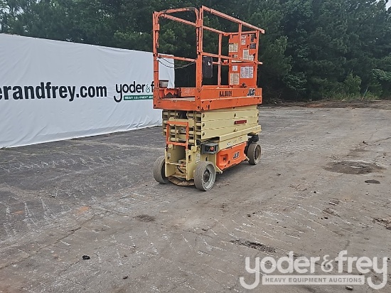 2015 JLG 2632ES