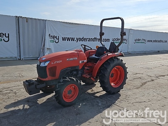 2014 Kubota L2501DT