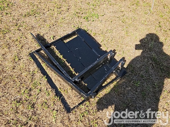Unused 2025 GIYI Forks to suit Skidsteer