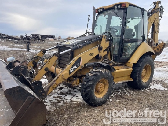 2011 CAT 420E