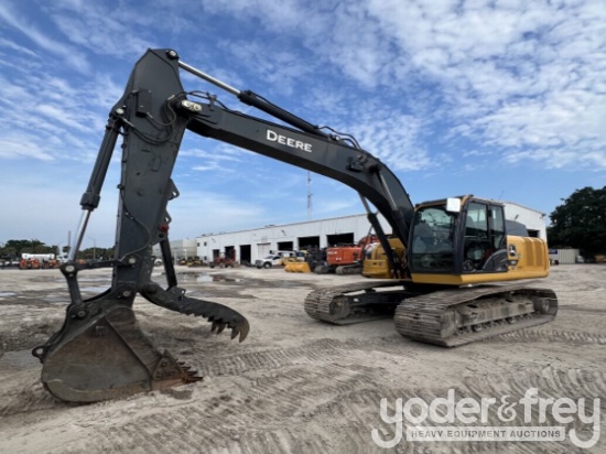2023 John Deere 210P