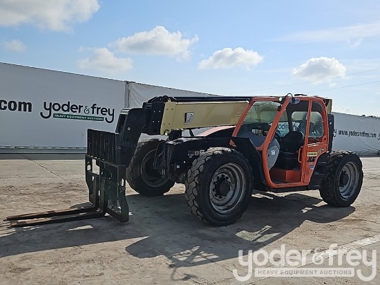 2018 JLG 742