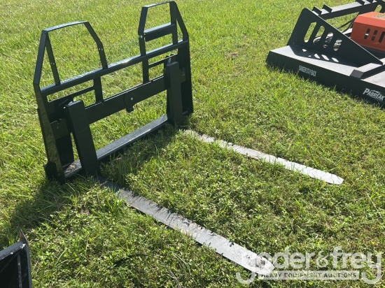 Unused John Deer Forks to suit Tractor