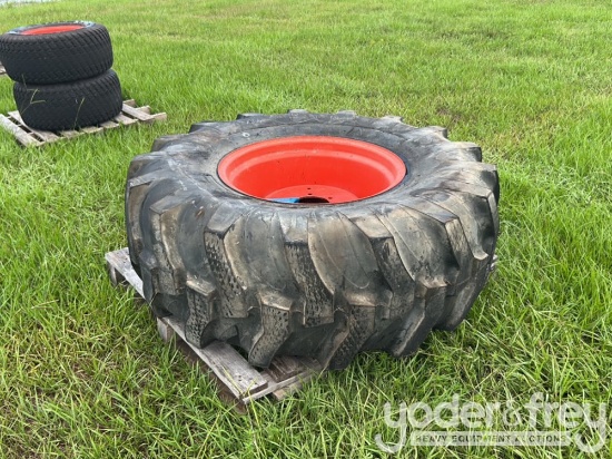 Titan 18.4-24, Industrial Tractor Lug