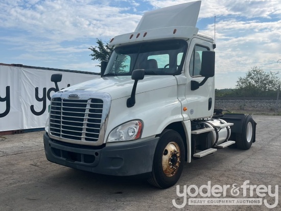 2017 Freightliner Cascadia 113
