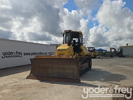 2018 Komatsu D61EXi-24