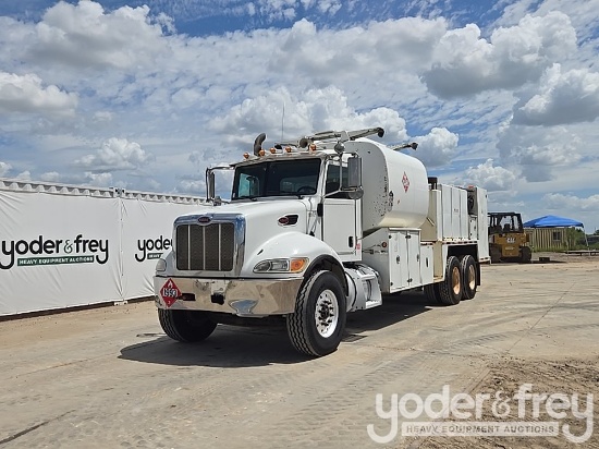 2012 Peterbilt 348