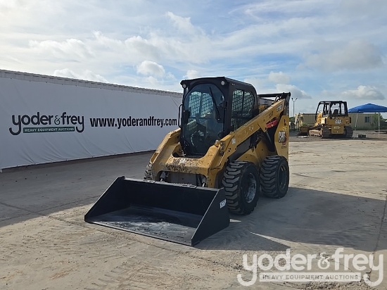 2020 Cat 272d