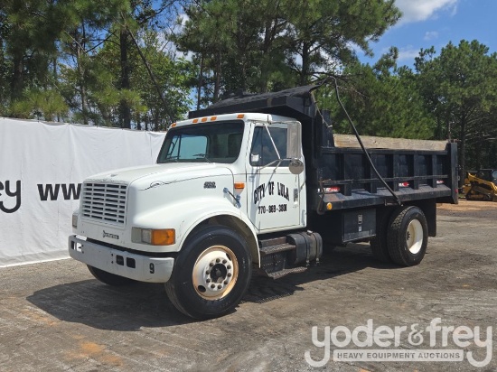 1998 International 4700-DT 466E