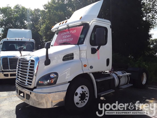 2018 Freightliner Cascadia 113
