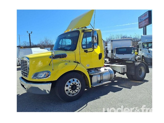 2019 Freightliner M2 112