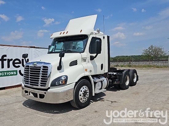 2017 Freightliner Cascadia 113