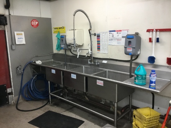 3 HOLE 2 DRAIN BOARD SS MEAT SINK