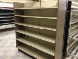 6' END DISPLAY WITH METAL SHELVES