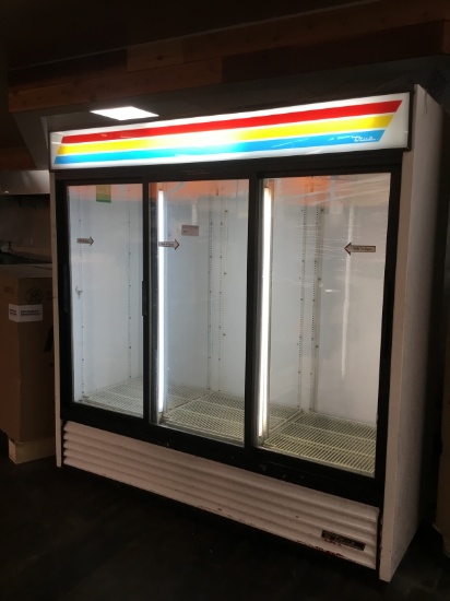 3 glass door reach in cooler