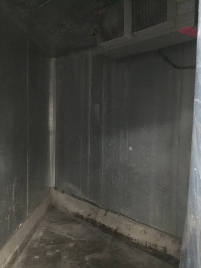 Cooler freezer walk in combination box