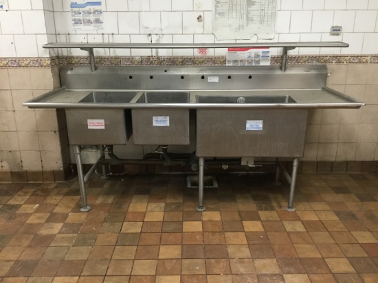 3 hole 2 drainboard sink