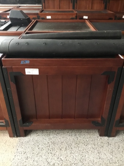 3' x 3' produce display box