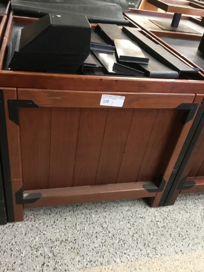 3' x 3' produce display box