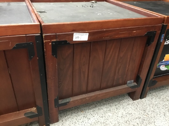 3' x 3' produce display box