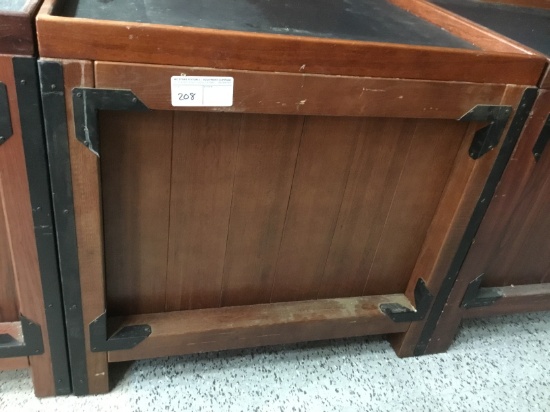 3' x 3' produce display box