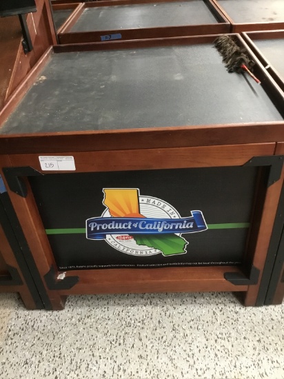 3' x 3' produce display box