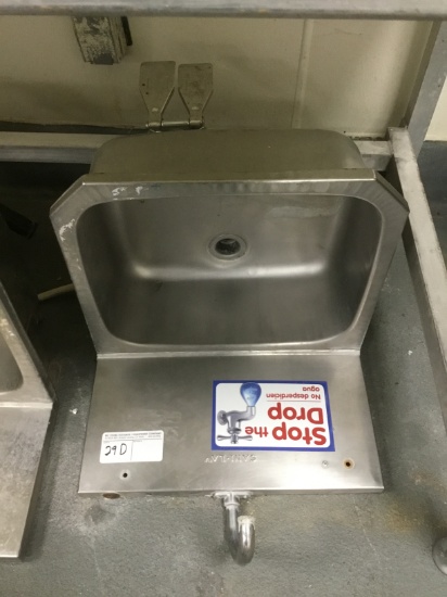 SS HANDSINK WITH KNEE CONTROLS