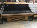 6' Self contained produce case