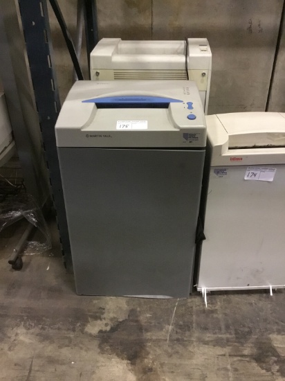 PAPER SHREDDER