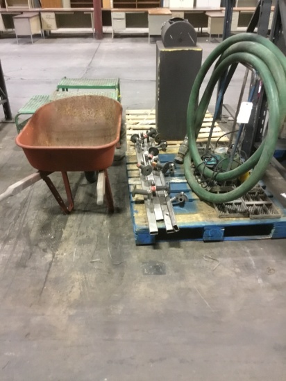 ONE LOT 2 SUMP PUMPS AND MISC METAL