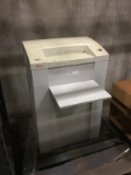 INDUSTRIAL PAPER SHREDDER