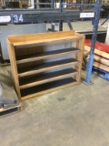 DISPLAY SHELVING