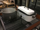 ONE LOT RICE COOKER AND ROASTING OVEN