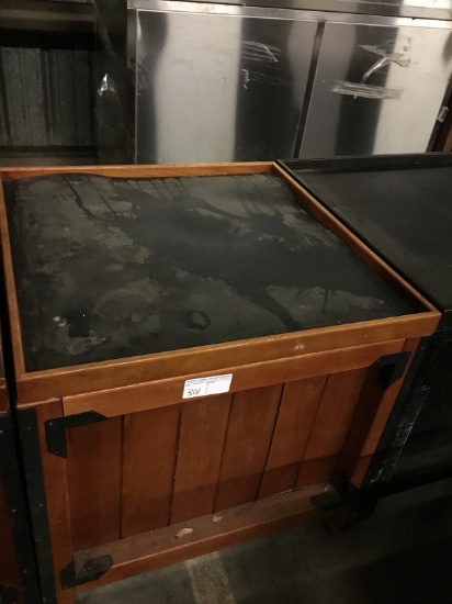PRODUCE DISPLAY BOX