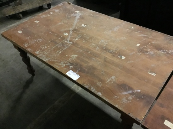 5' WOODEN TABLE DISPLAY