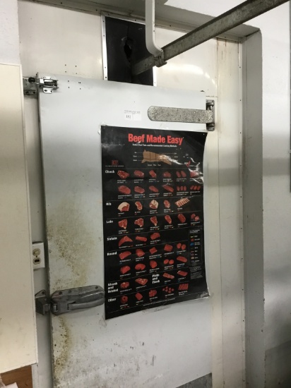 12â€™ x 32â€™ Meat walk-in w/ coils