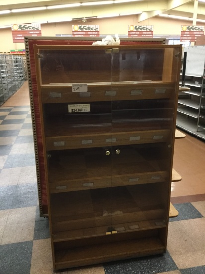 4' DISPLAY CASE