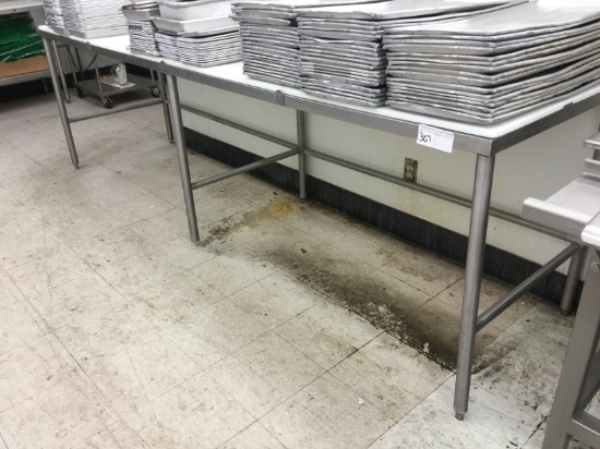 10' POLY TOP TABLE