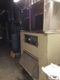 FOLLETT FLACKER ICE MACHINE