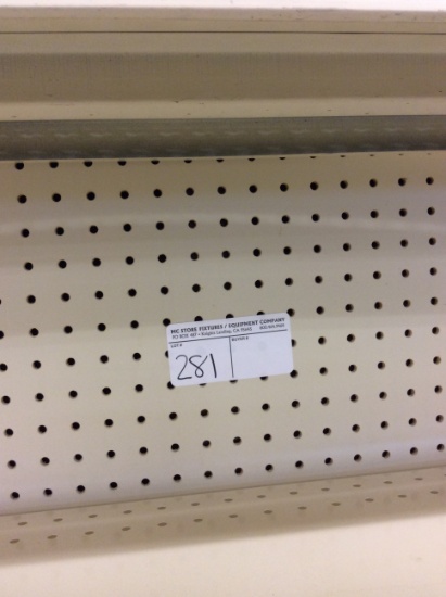 4' Endcap display with shelves