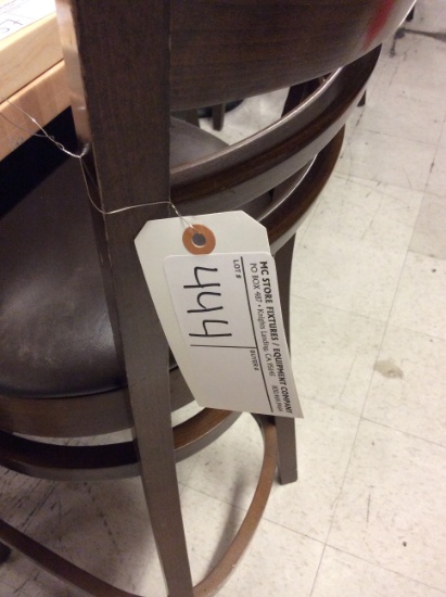 1 lot high back chairs