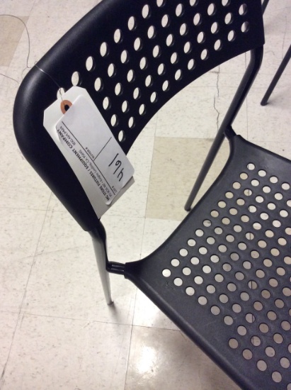 1 lot 9 black plastic chairs