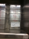 1 lot food storage bins