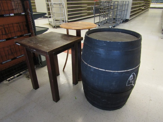 1 LOT MISC BAKERY DISPLAY TABLES