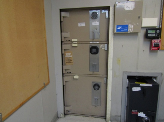 3 DOOR SAFE