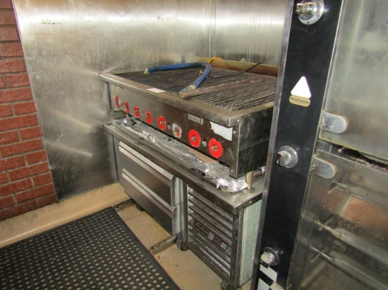 GAS GRILL